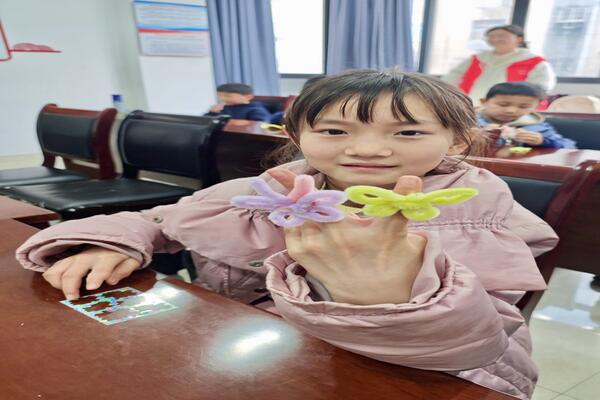 Lͯ꣬ɫδ ؔWxfͯʺLͯná