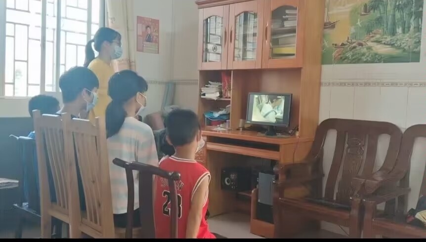 ڌ(sh)`ϾW(xu)ŮӌW(xu)ԺΞ֮⡱ɏVС(du)o(h)؃ͯĽ׌ȫۇ(gu)M(jn)ƪ