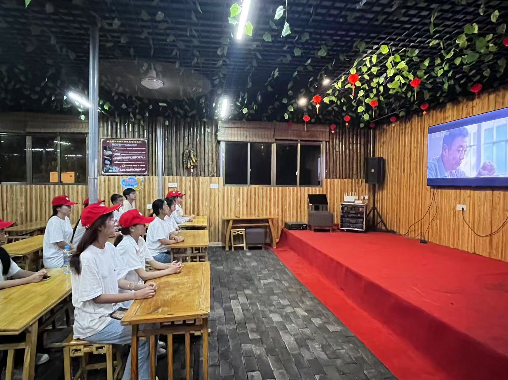 ӰӳģഺdWlw^ɫӰLlЮ