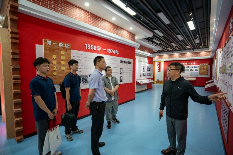 ЇʯʹWA|ʯ͹̌WԺҰdl`ꠣĻd }