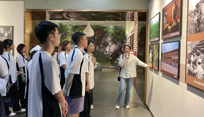 }l(wi)Ժl(wi)cW(xu)Ժ(sh)`(du)l(xing)̽Ļc