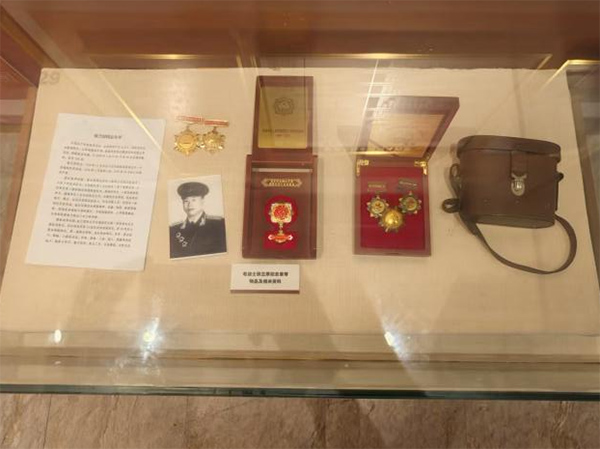 ͲFɽtɫĻo^Ļ tɫ˷