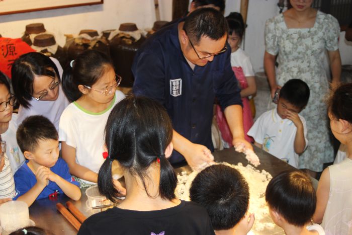 㝙(rn)ͯĲL퍽]ԺW(xu)ӔySС(zhn)_(ki)չĻ(sh)`